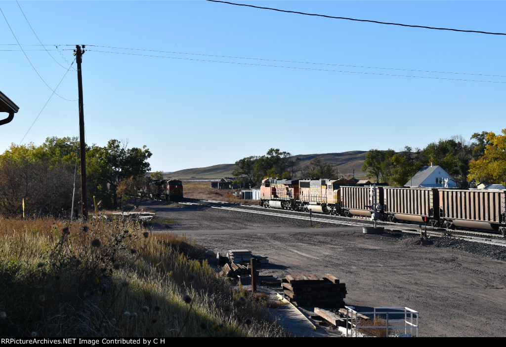 BNSF 5900/9908